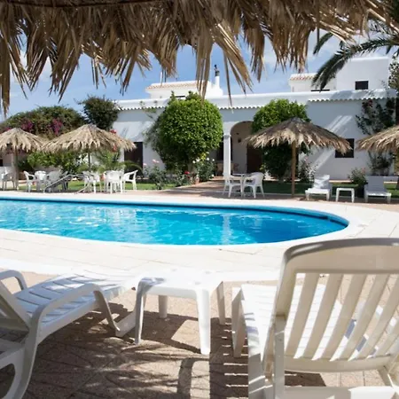 Nieves Is A Beautiful Set In A Rural Location Yet It Is Still Only A 5 Minute Drive From And San Rafael *